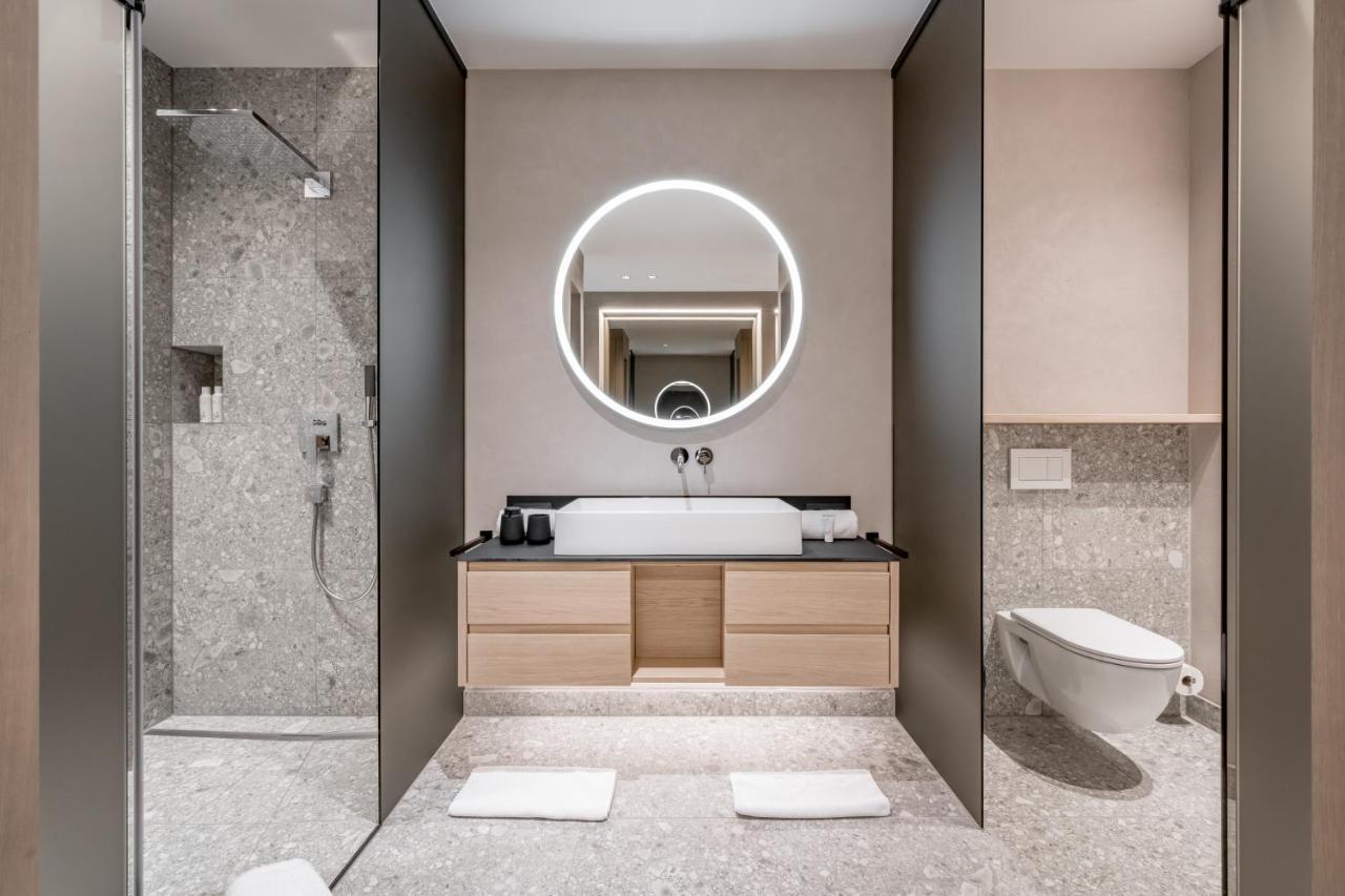 Junior Suite Mountain View