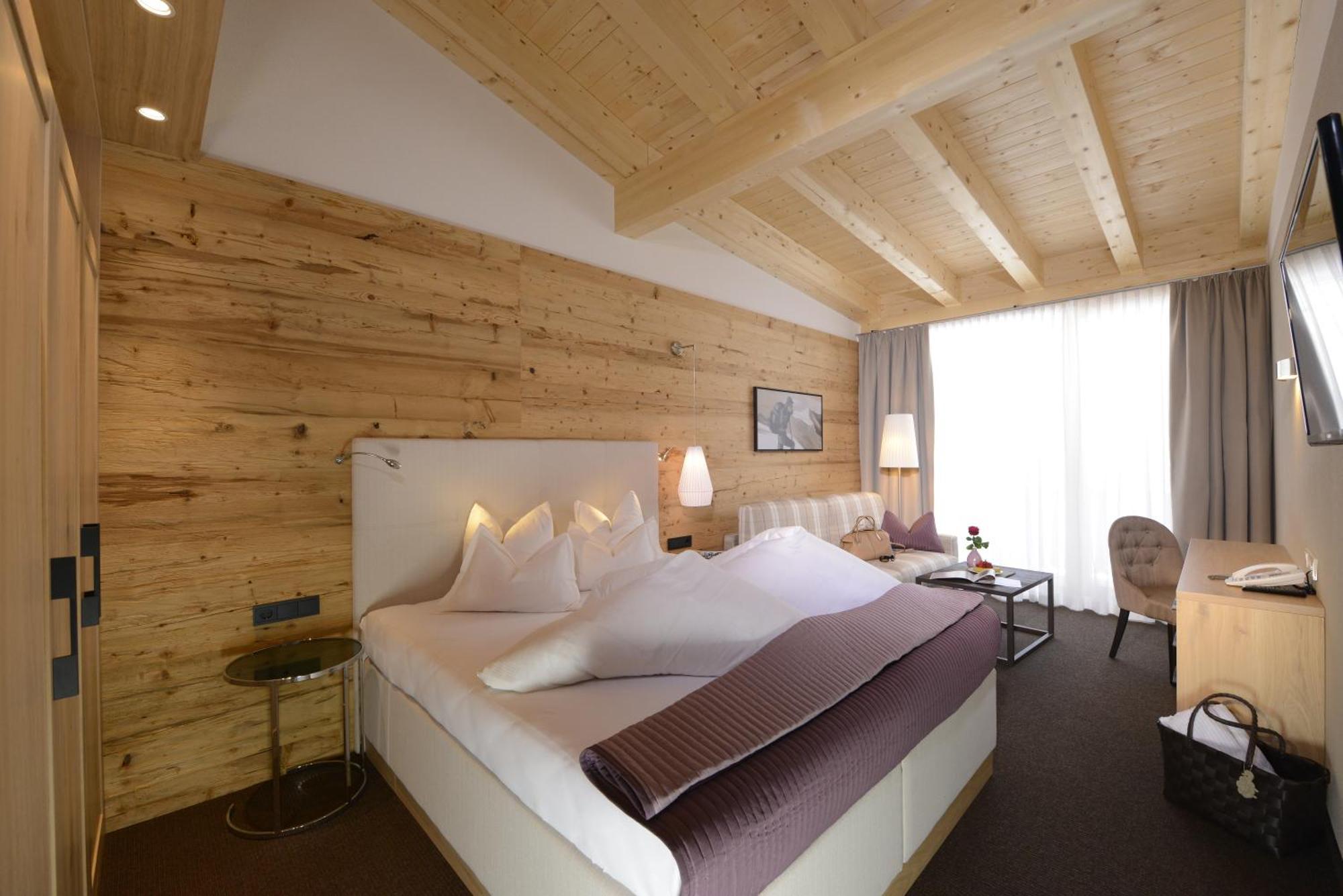 Double Room Deluxe