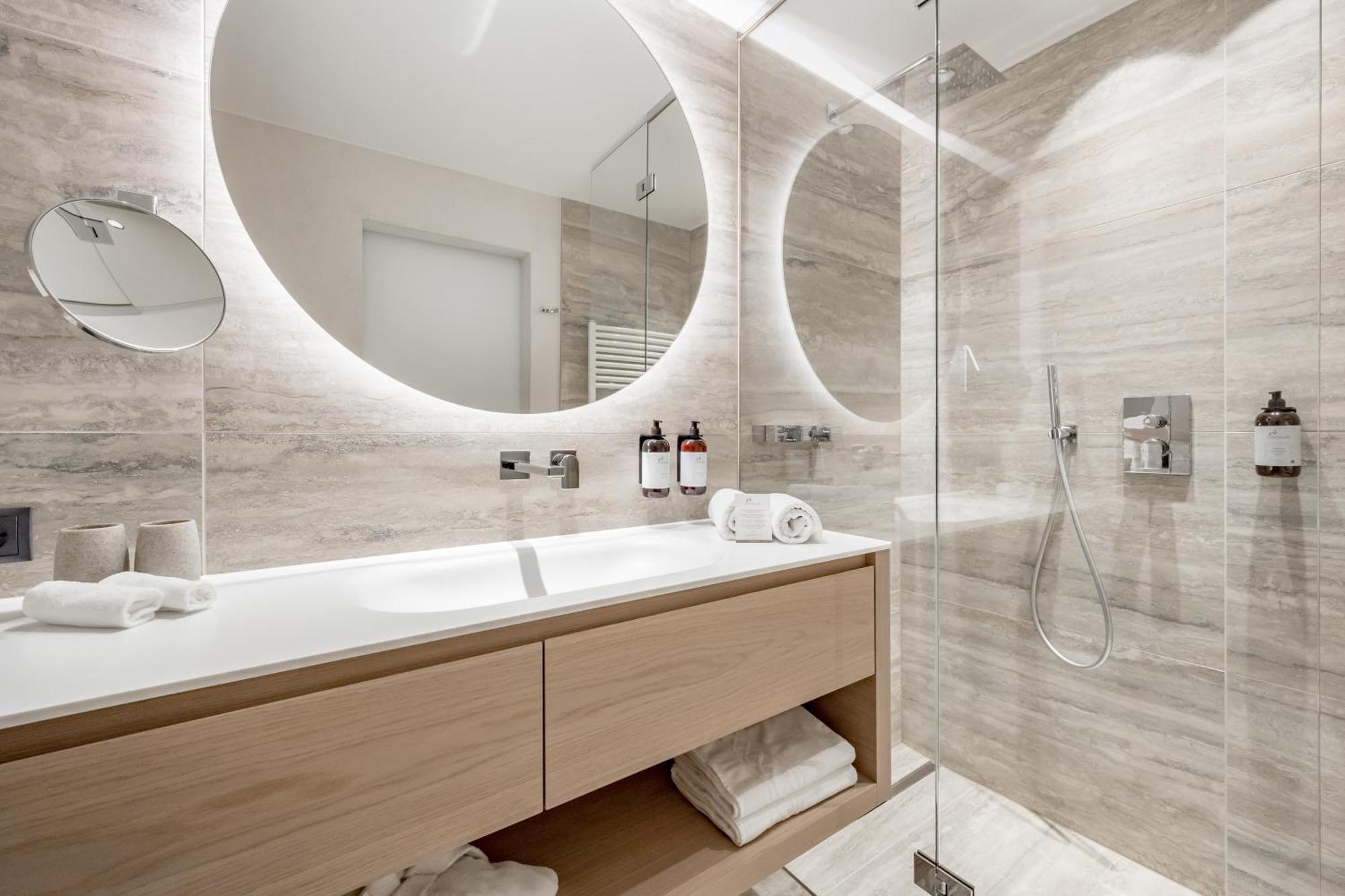 Double Room Deluxe